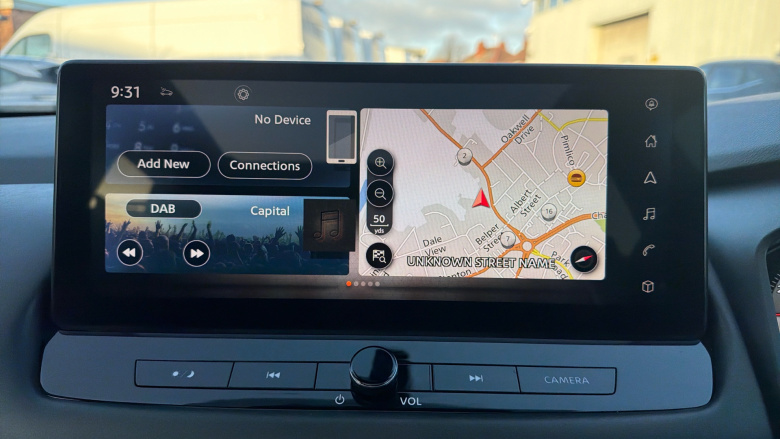 Nissan Qashqai 1.3 DiG-T MH N-Connecta 5dr Petrol Hatchback